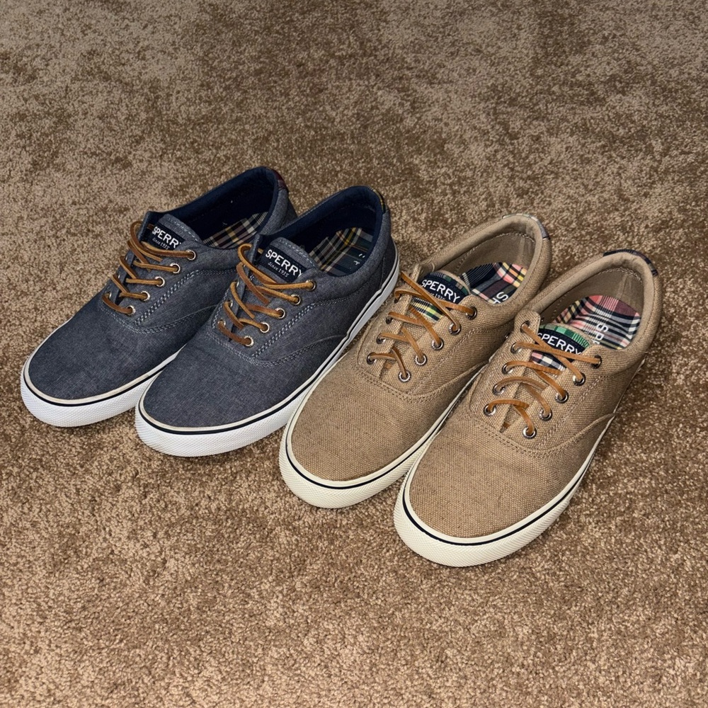 Sperry Men's Striper II CVO Casual Canvas Shoe Bundle - Navy Blue and Tan - 9.5M